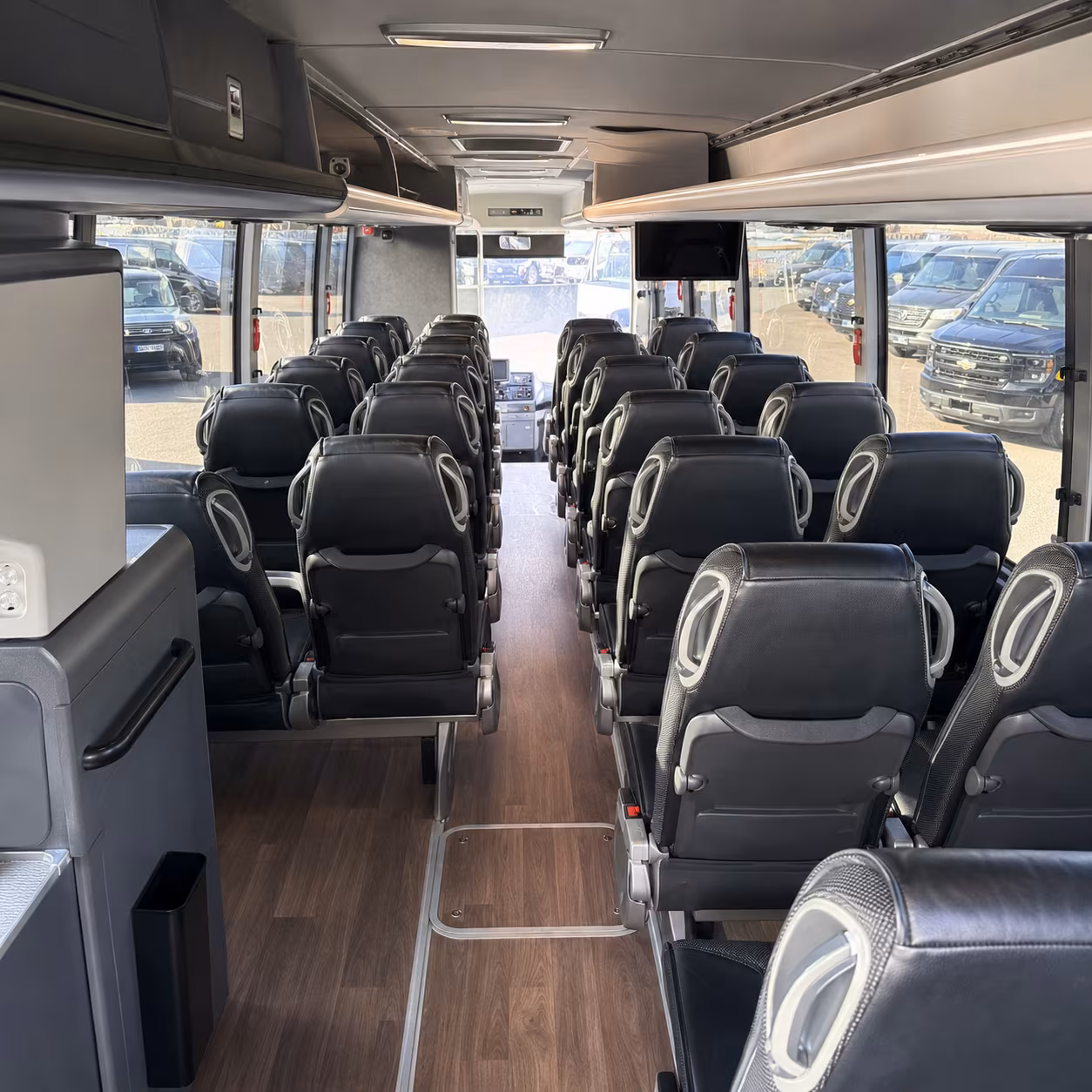 duluth charter bus interior