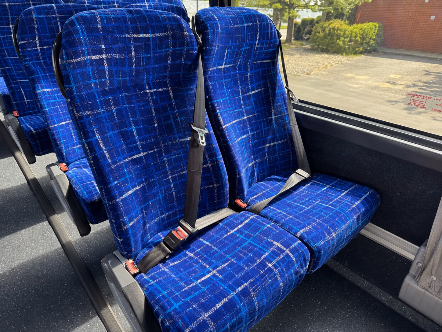 duluth charter bus services interior