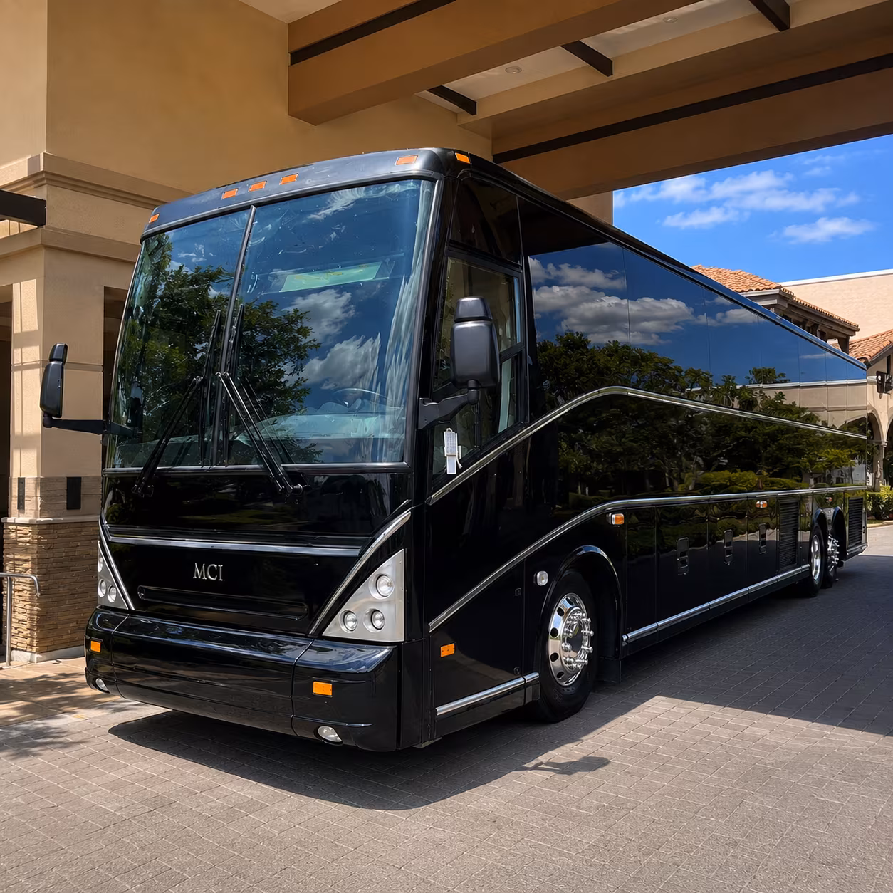 easy bus rentals for iron range day trips and longer duluth excursions