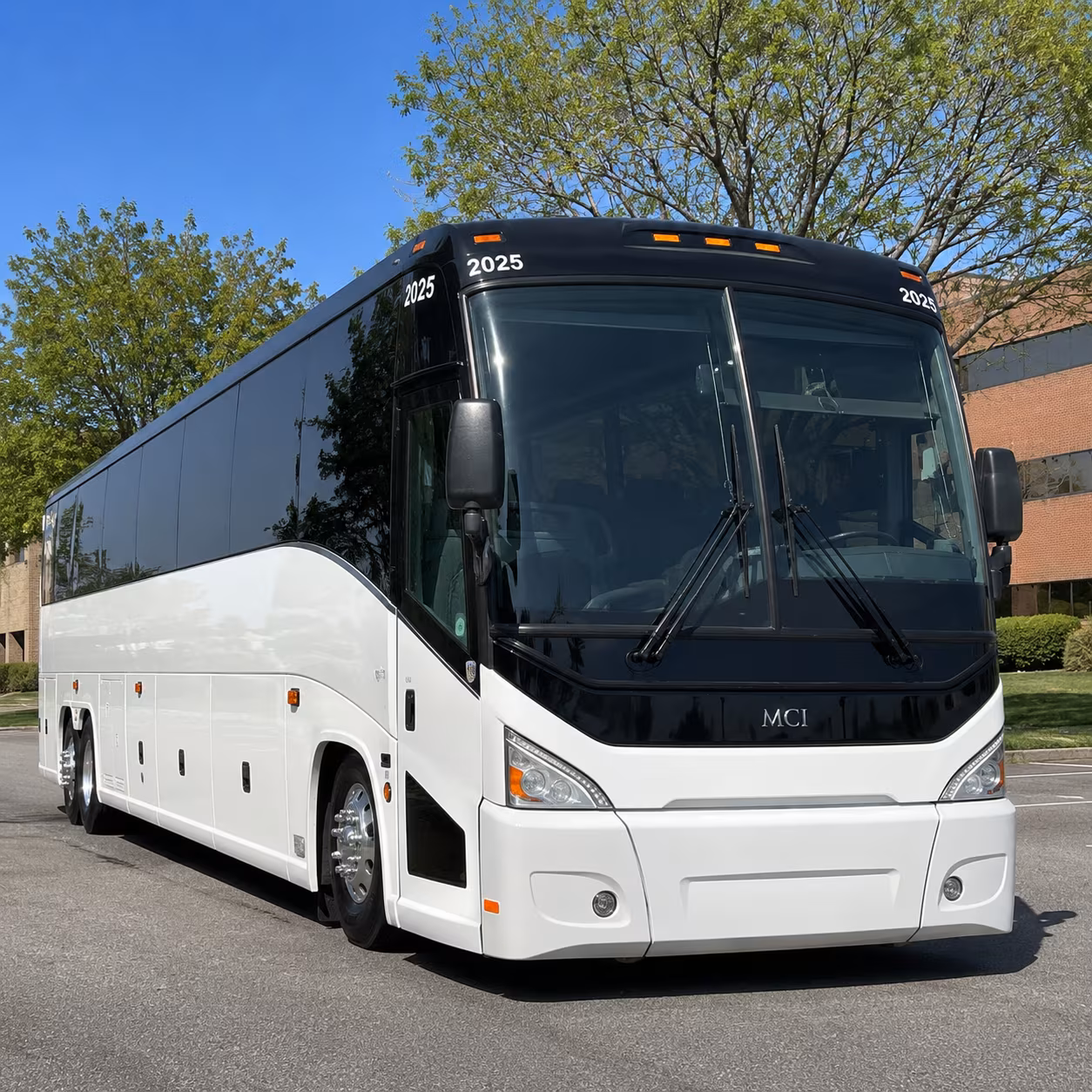 grandma s marathon weekend bus rentals book early or miss out